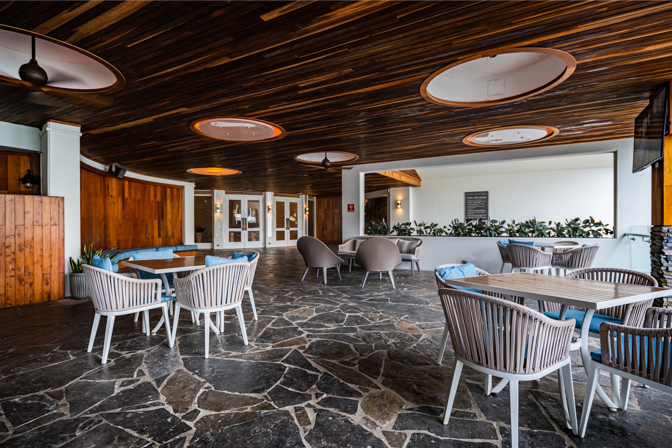 seating area of a restaurant