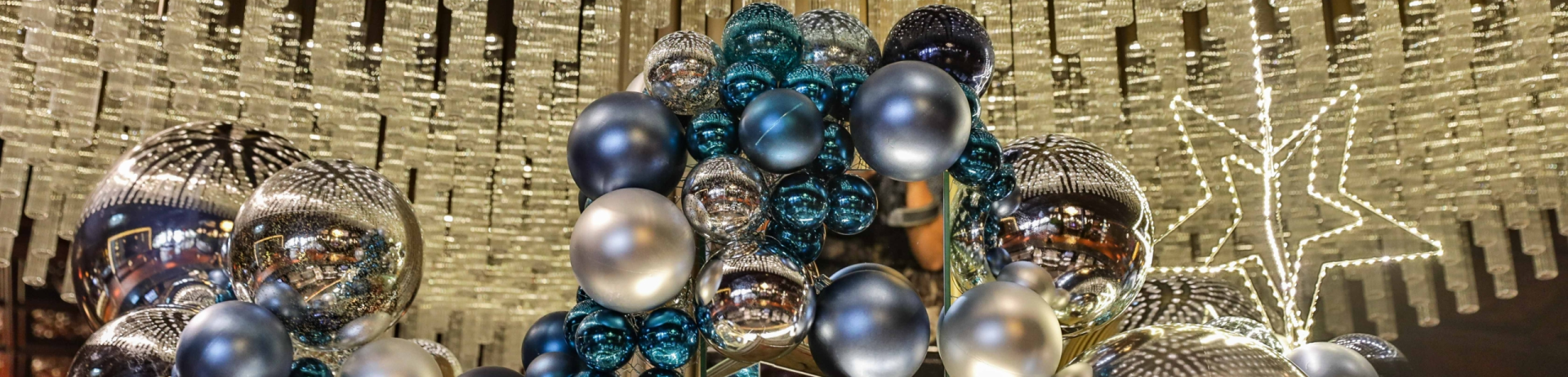 Iconic Festive Season 5